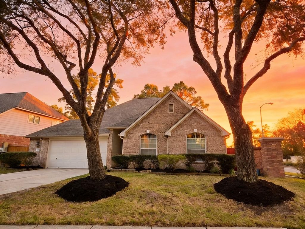 7906 Hazy Brook Lane, Humble, TX 77396