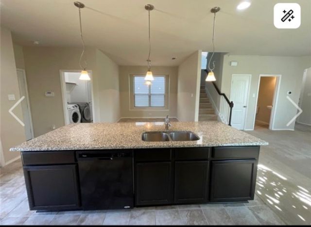 1005 Holly Anne Lane, Aubrey, TX 76227