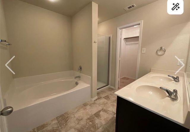 1005 Holly Anne Lane, Aubrey, TX 76227