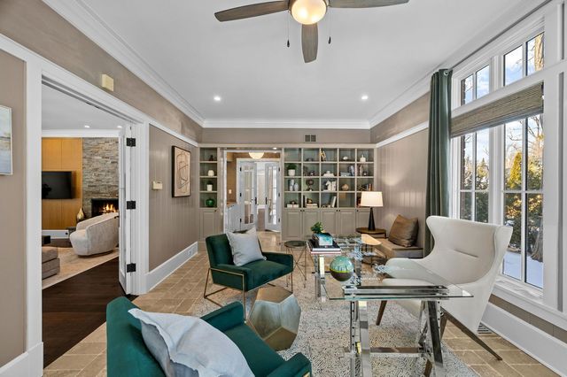 1070 Fisher Lane, Winnetka, IL 60093