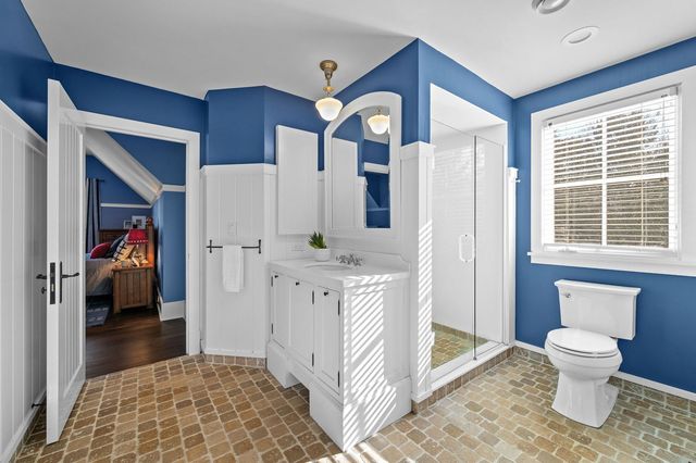 1070 Fisher Lane, Winnetka, IL 60093