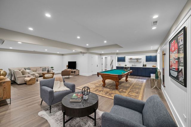 1070 Fisher Lane, Winnetka, IL 60093