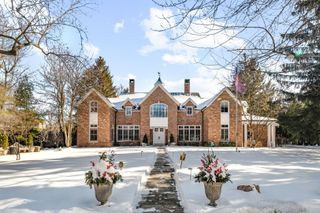 1070 Fisher Lane, Winnetka, IL 60093