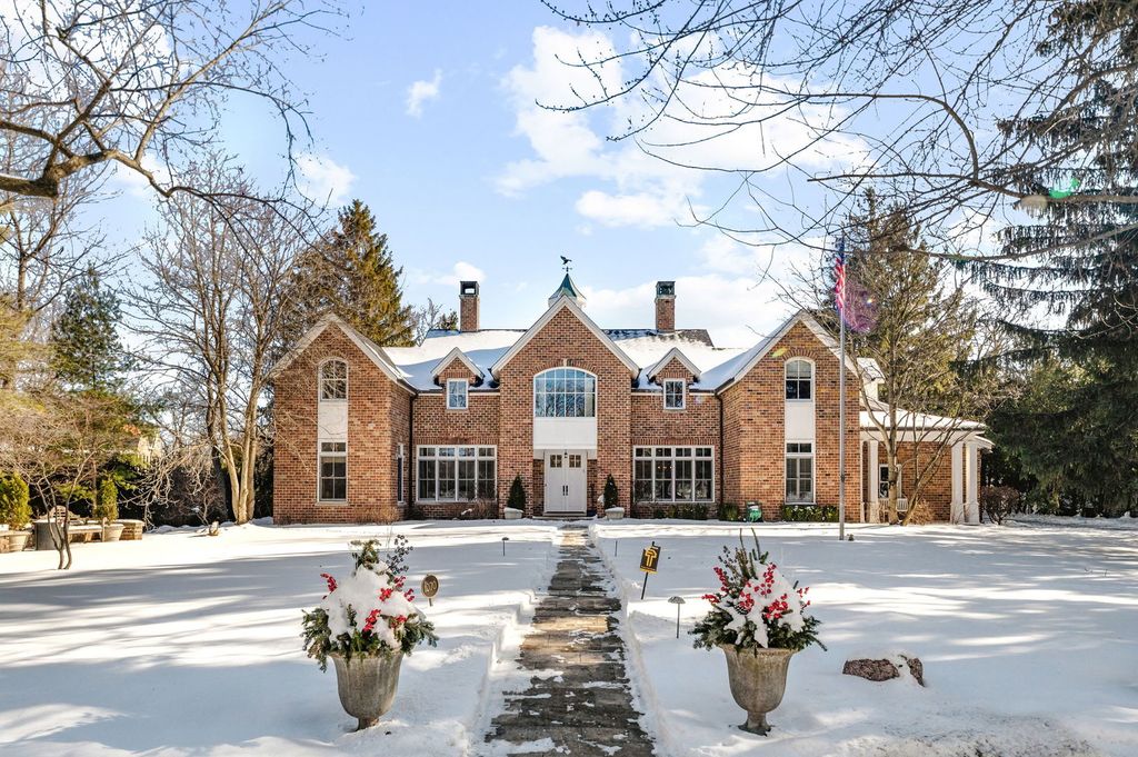 1070 Fisher Lane, Winnetka, IL 60093