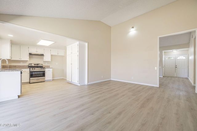 44125 Rodin Avenue, Lancaster, CA 93535