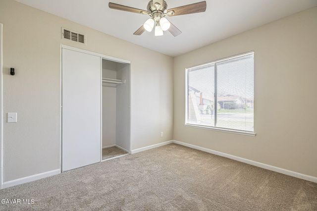 44125 Rodin Avenue, Lancaster, CA 93535