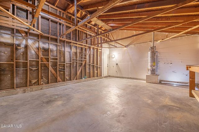 44125 Rodin Avenue, Lancaster, CA 93535