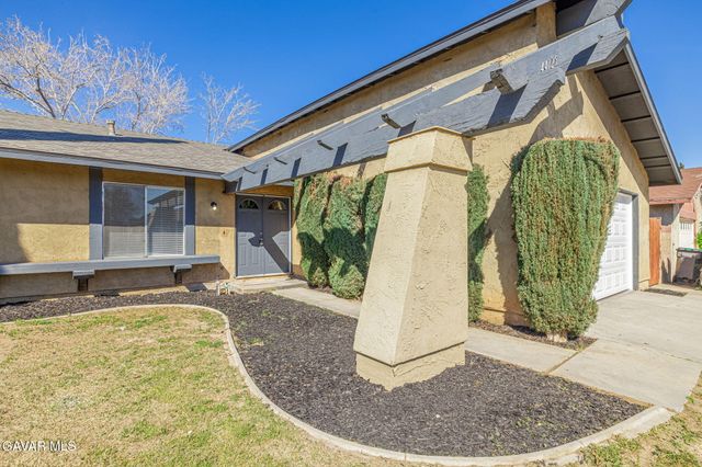 44125 Rodin Avenue, Lancaster, CA 93535