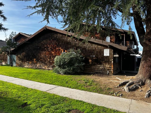 3769 N Abby Street, Fresno, CA 93726