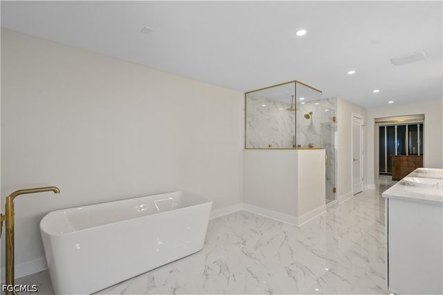 752 Overiver DR, North Fort Myers, FL 33903