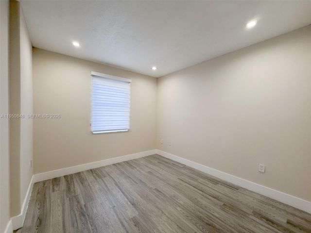 4832 NW 107th Pl, Doral, FL 33178