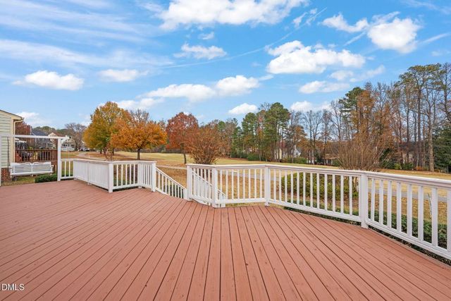 2100 Laurel Valley Way, Raleigh, NC 27604