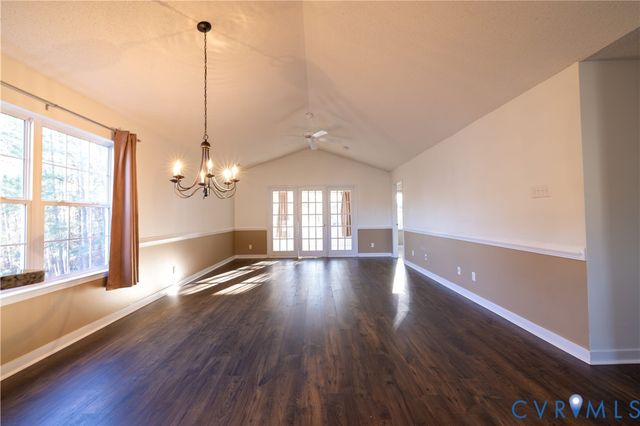 4686 Twin Hickory Lake Dr, Glen Allen, VA 23059