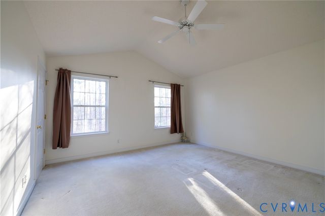 4686 Twin Hickory Lake Dr, Glen Allen, VA 23059