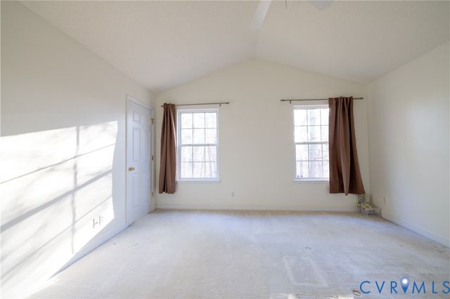 4686 Twin Hickory Lake Dr, Glen Allen, VA 23059