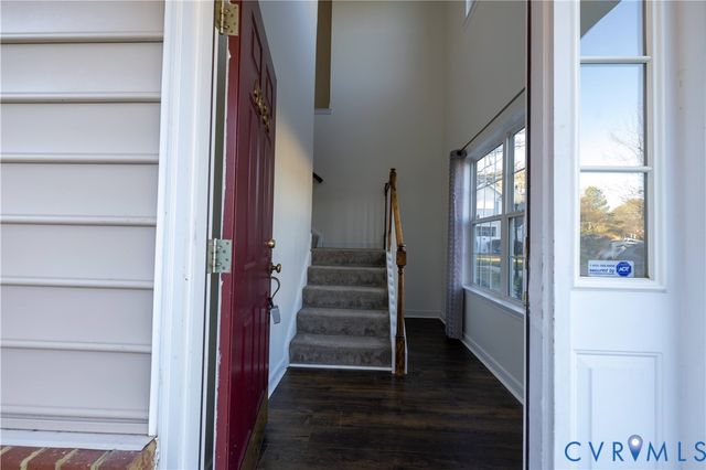 4686 Twin Hickory Lake Dr, Glen Allen, VA 23059