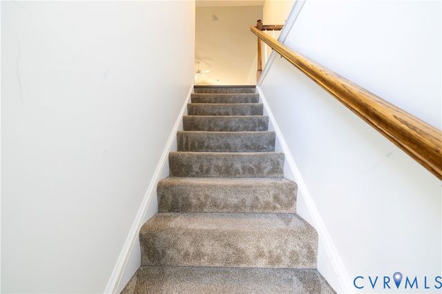 4686 Twin Hickory Lake Dr, Glen Allen, VA 23059