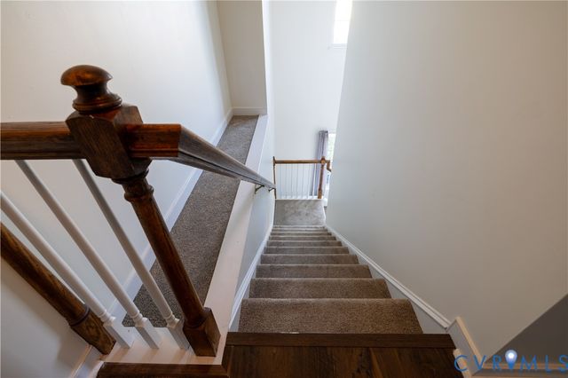 4686 Twin Hickory Lake Dr, Glen Allen, VA 23059