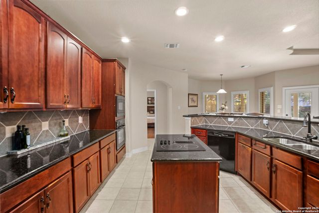 13058 Gordons Mott, San Antonio, TX 78253