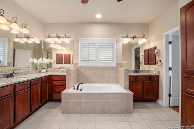 13058 Gordons Mott, San Antonio, TX 78253