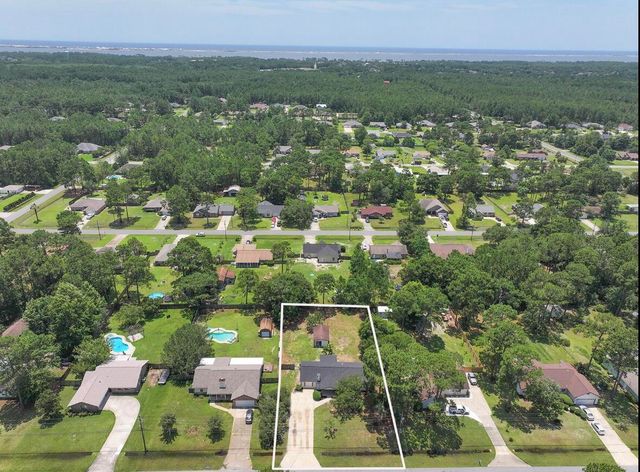 6935 Jasper Street, Navarre, FL 32566