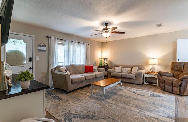 6935 Jasper Street, Navarre, FL 32566