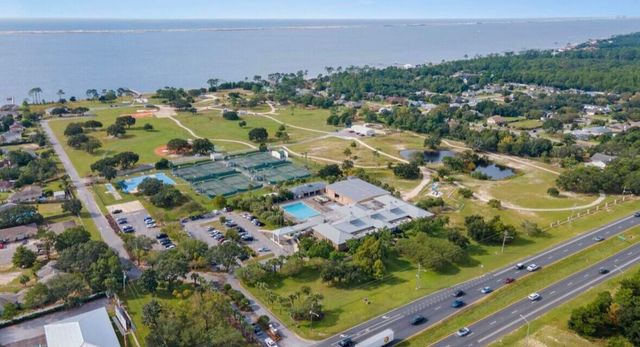 6935 Jasper Street, Navarre, FL 32566