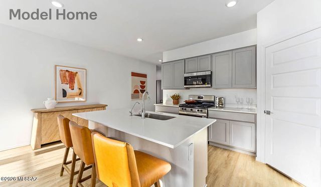 12272 E Morris Carson Drive, Vail, AZ 85641