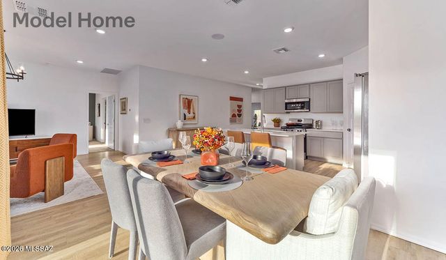 12272 E Morris Carson Drive, Vail, AZ 85641