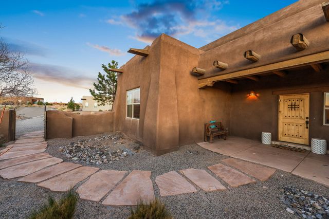 3 Aztec Court, Placitas, NM 87043