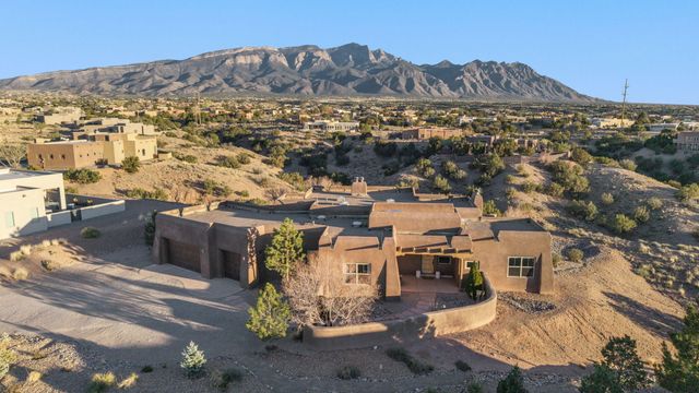 3 Aztec Court, Placitas, NM 87043