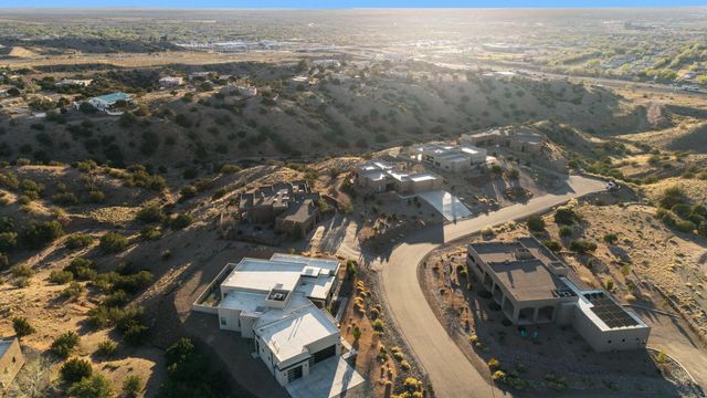 3 Aztec Court, Placitas, NM 87043