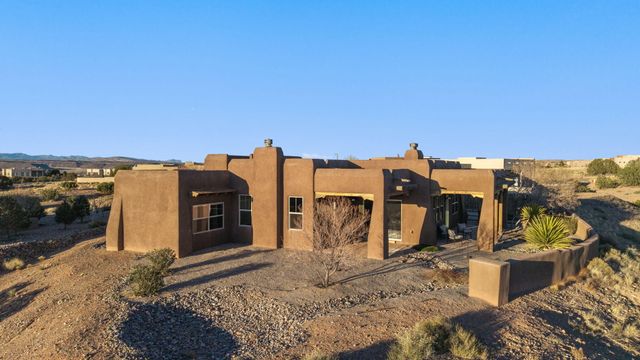 3 Aztec Court, Placitas, NM 87043
