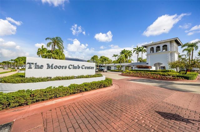 6637 NW 181st Lane, Hialeah, FL 33015