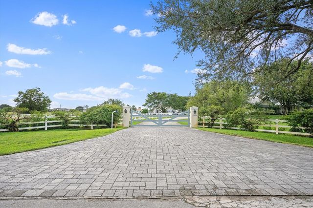 15416 Sunnyland Lane, Wellington, FL 33414