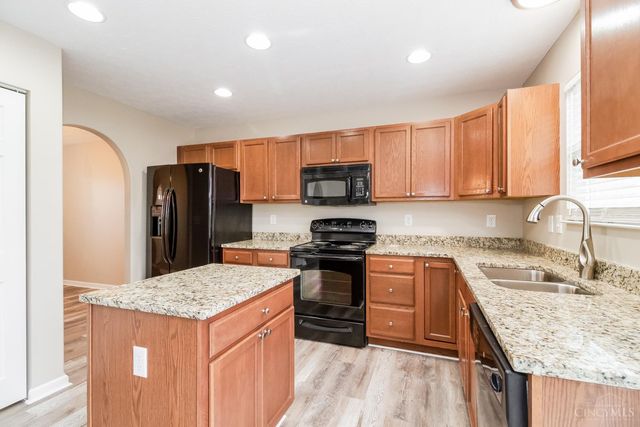 5012 Jessica Suzanne Drive, Morrow, OH 45152