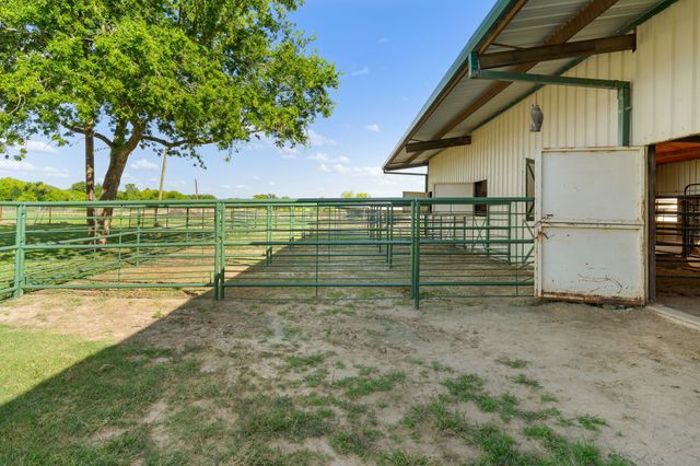 14054 County Road 352, Terrell, TX 75161