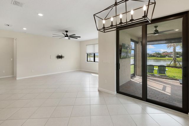471 SE Vallarta Drive, Port St. Lucie, Port St Lucie, FL 34984