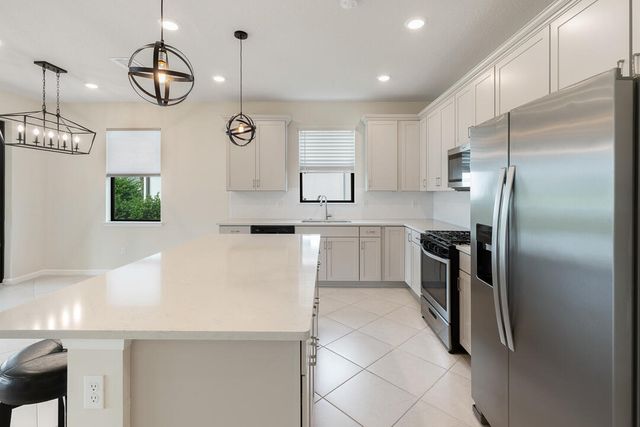 471 SE Vallarta Drive, Port St. Lucie, Port St Lucie, FL 34984