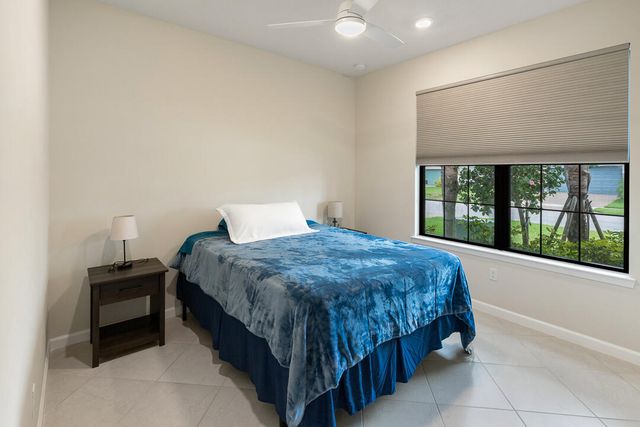 471 SE Vallarta Drive, Port St. Lucie, Port St Lucie, FL 34984