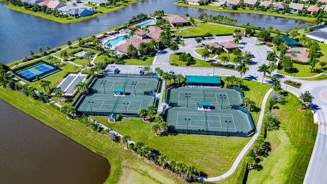 471 SE Vallarta Drive, Port St. Lucie, Port St Lucie, FL 34984