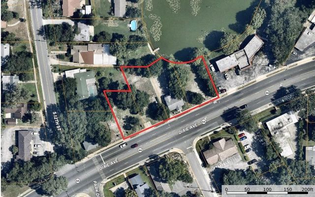 1024 - 1038 W DIXIE AVENUE, Leesburg, FL 34748