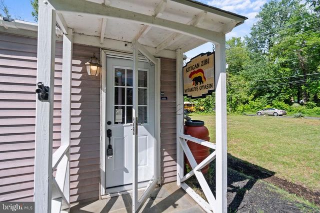 10301 LIVINGSTON RD, Fort Washington, MD 20744