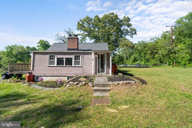 10301 LIVINGSTON RD, Fort Washington, MD 20744