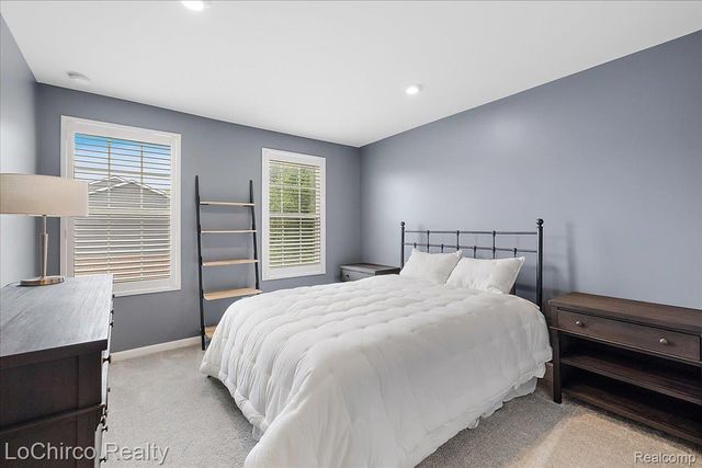 273 Strawberry Drive, Rochester Hills, MI 48307