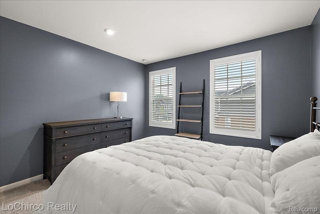 273 Strawberry Drive, Rochester Hills, MI 48307