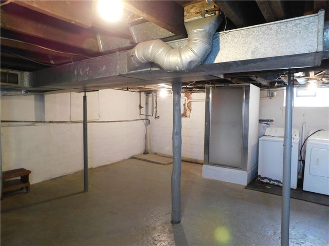 114 Dry Knob Road, Georges Twp, PA 15478