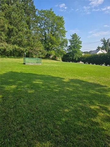 114 Dry Knob Road, Georges Twp, PA 15478