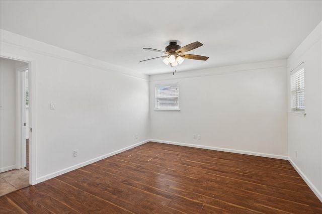 6716 Corona Drive, North Richland Hills, TX 76180