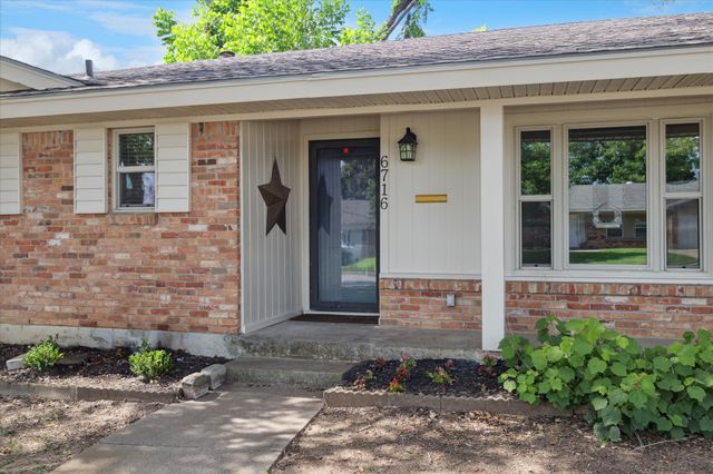 6716 Corona Drive, North Richland Hills, TX 76180